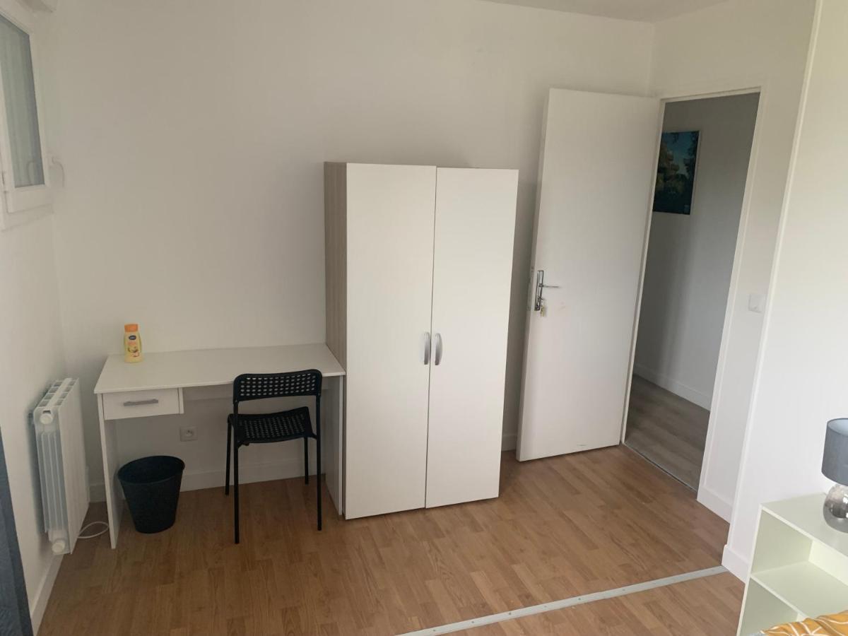 Villa Tenjin Chambre 3 Bondy Exteriör bild